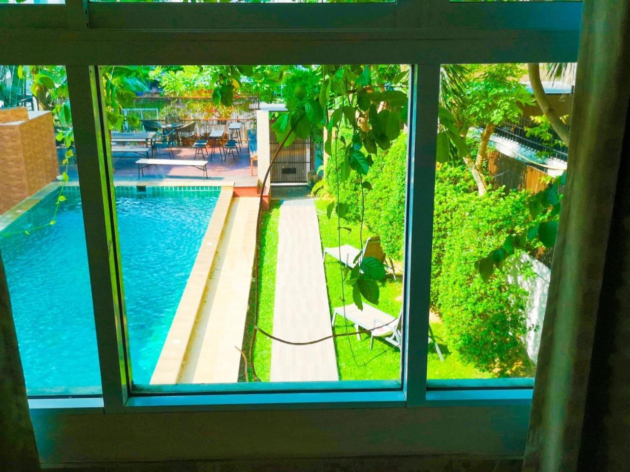 ตำหนักวิลล่า 10 ห้องนอน พร้อมสระว่ายน้ำส่วนตัว Ban Nong Tabaek Exterior foto